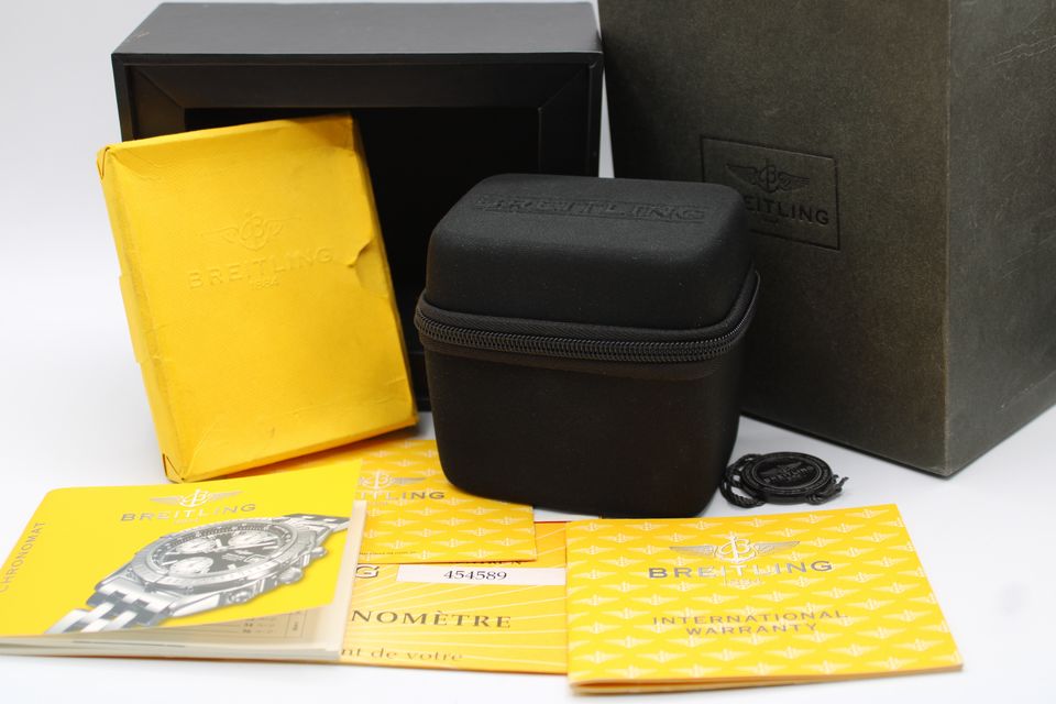 Breitling Chronomat A13352 Image 7